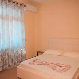 Hostel Central Hostel, Shkoder